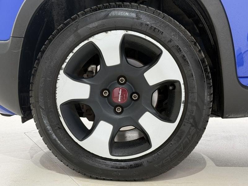 FIAT Panda Hybrid 1.0 S&S Hybrid E6d-T City Cross