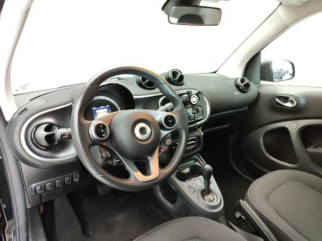 SMART Fortwo III 2015 1.0 70CV TWINAMIC PASSION