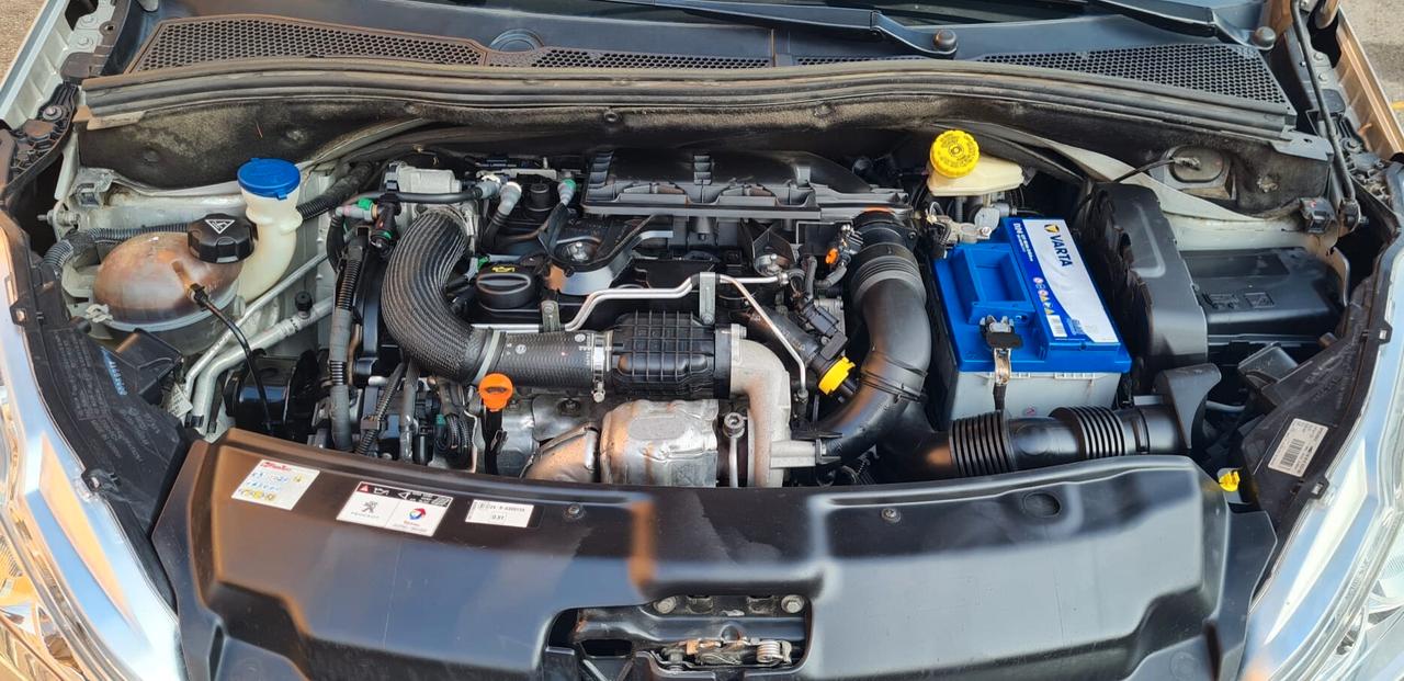 Peugeot 208 1.4 HDi 68 CV 5 porte Active