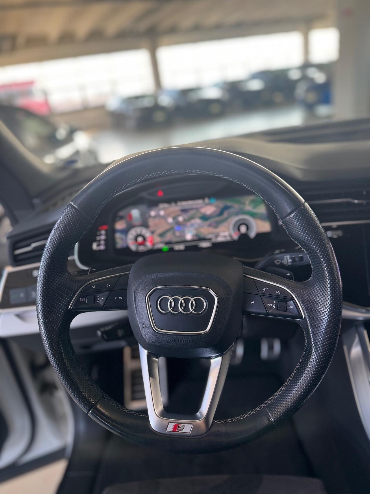 AUDI Q8 55 3.0 TFSI 340 CV IVA ESPOSTA SERVICE AUDI