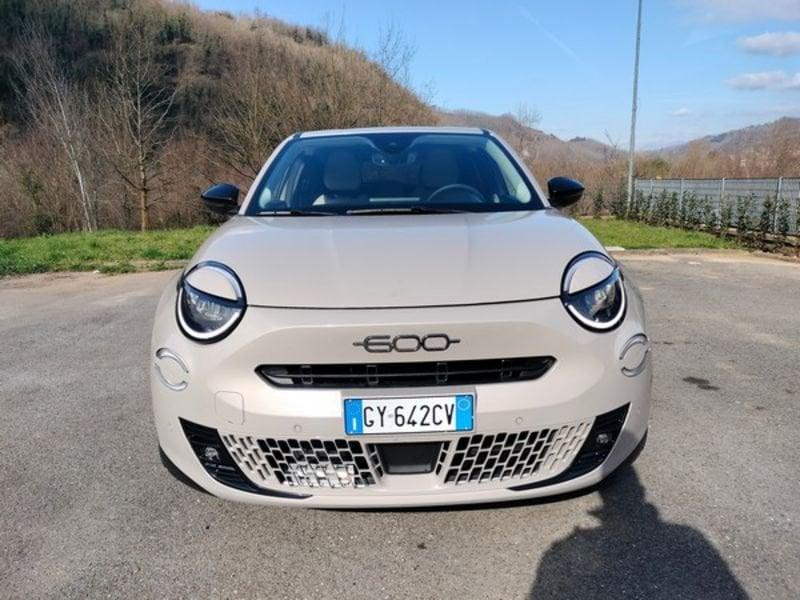 FIAT 600 1.2 Hybrid 100cv La Prima