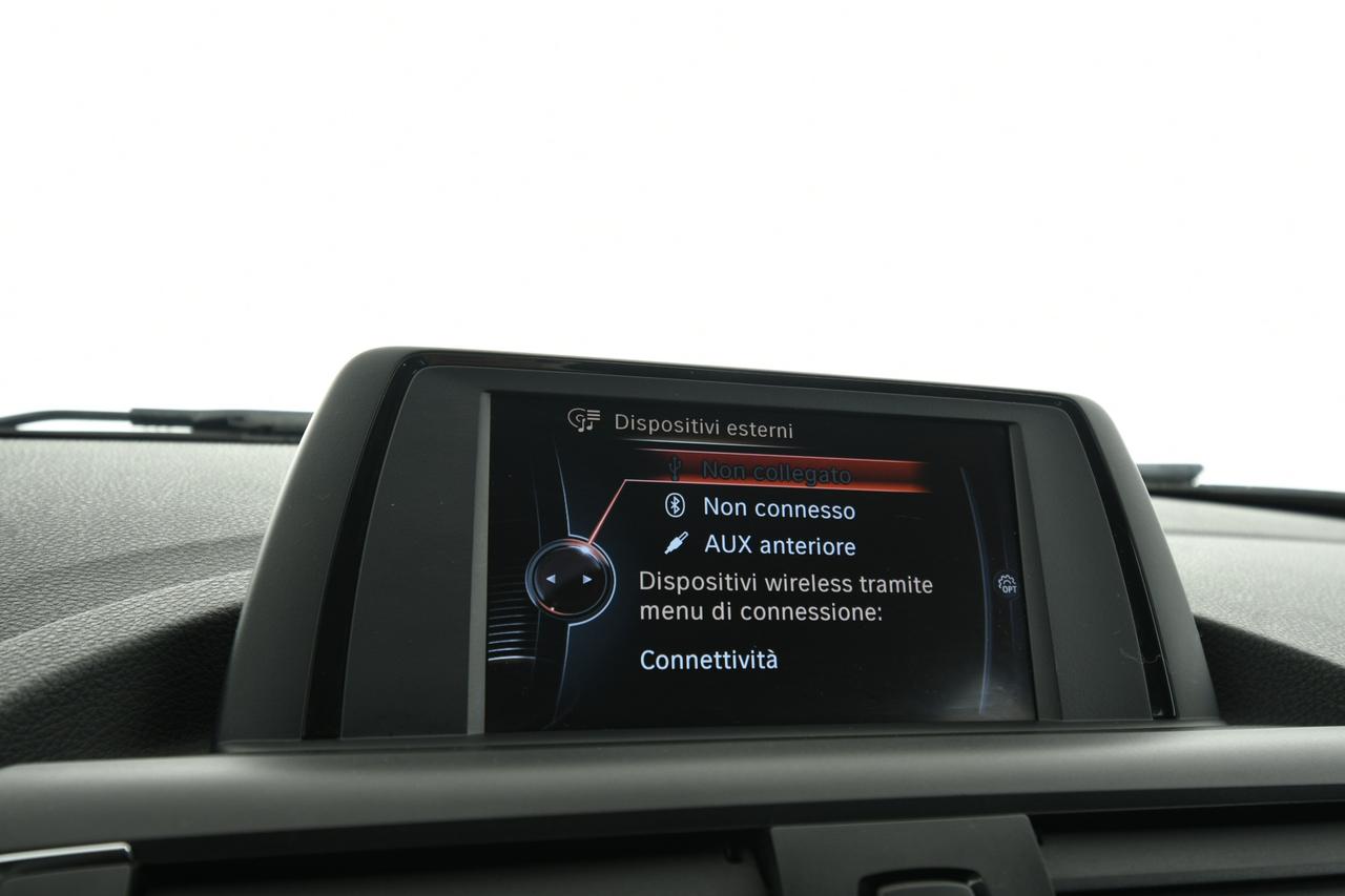 BMW 118d Sport 5p auto LED+C17"