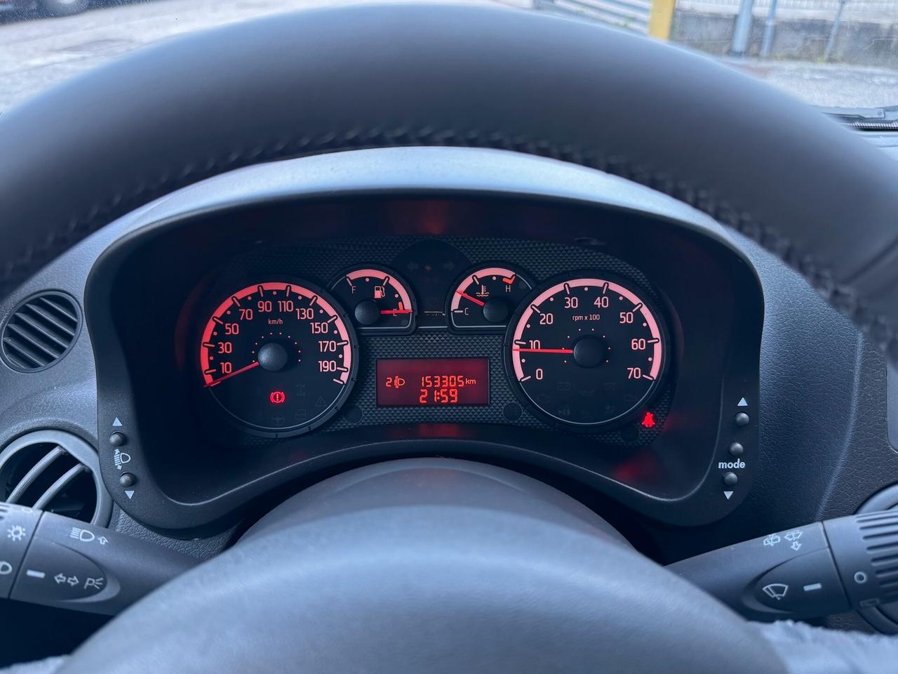 Fiat Panda 1.3 MJT 16V DPF 4x4 Climbing