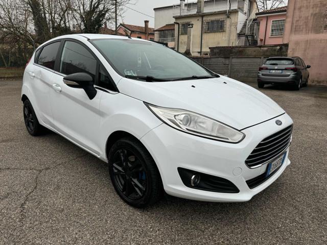 FORD Fiesta 143,823km neopatentati Bellissima benzina/gpl 1.4