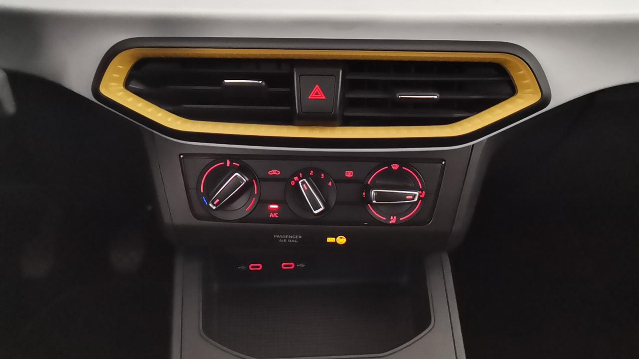 SEAT Ibiza V 2017 - Ibiza 1.0 ecotsi Business 95cv