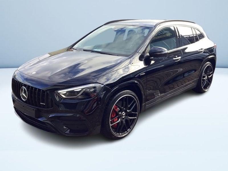 Mercedes-Benz GLA 45 S AMG 4Matic Racing Collection