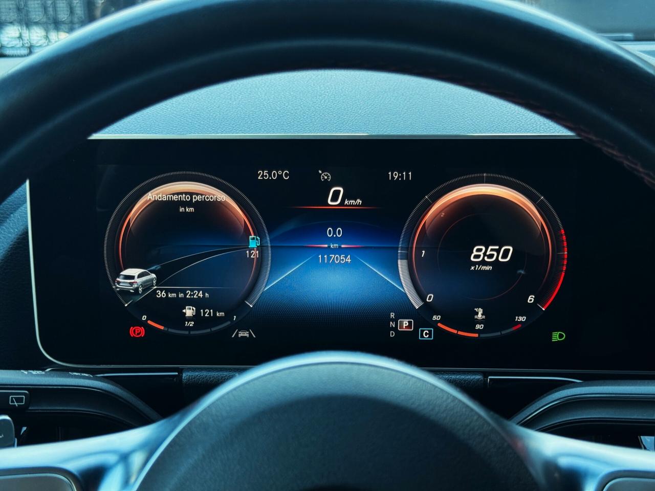 Mercedes-Benz B 180 d Premium AMG PACK LUCI