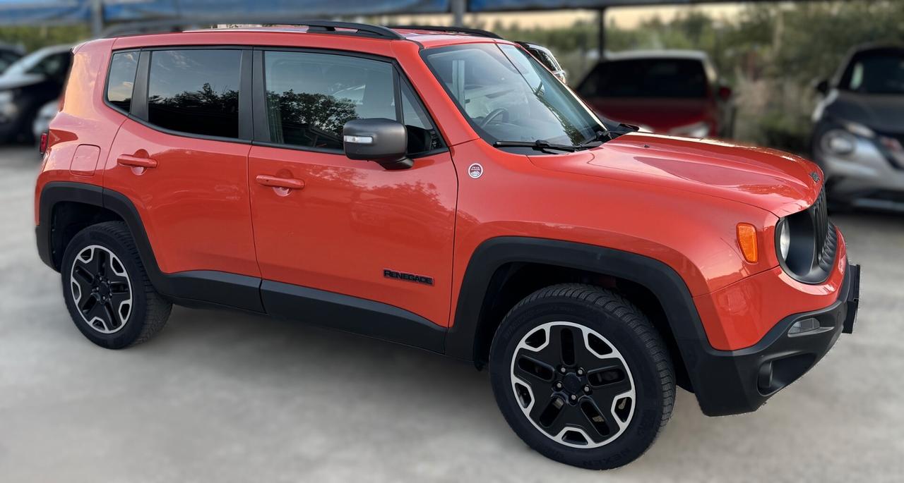 Jeep Renegade 2.0 Mjt 170CV 4WD Active Drive Low Trailhawk