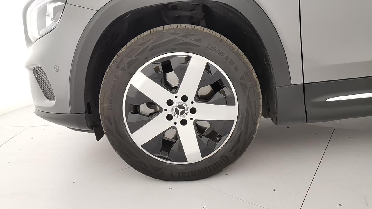 Mercedes-Benz GLB - X247 2019 - GLB 200 d Sport Plus auto