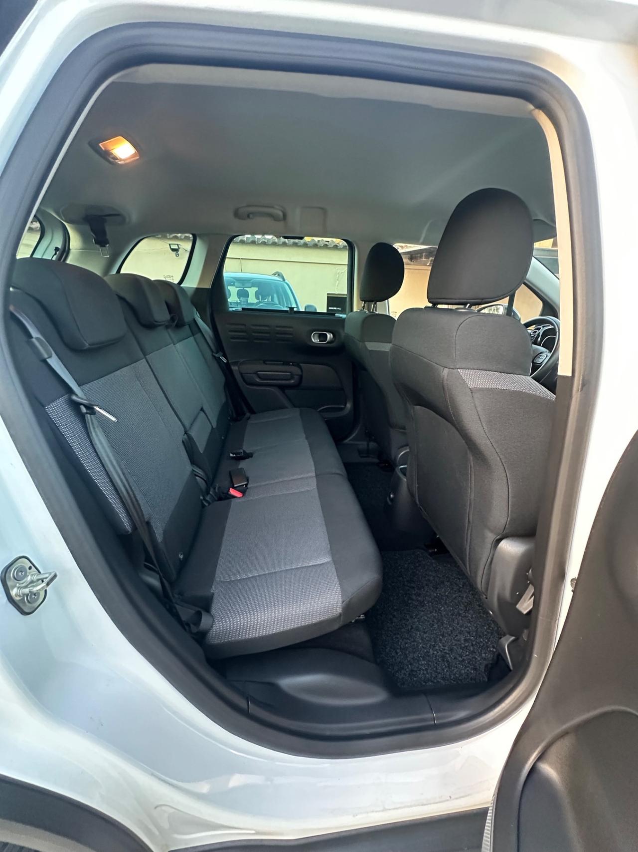 Citroen C3 Aircross C3 Aircross BlueHDi 100 S&S Shine