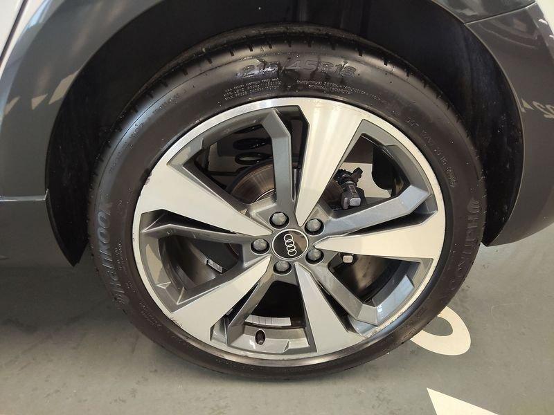 Audi A1 A1 allstreet 30 1.0 tfsi Identity Contrast 110cv s tronic