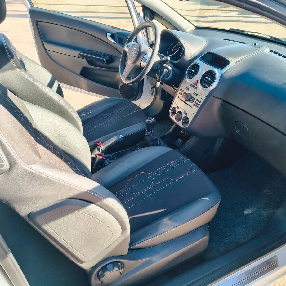 Opel Corsa 1.2 3 porte Elective