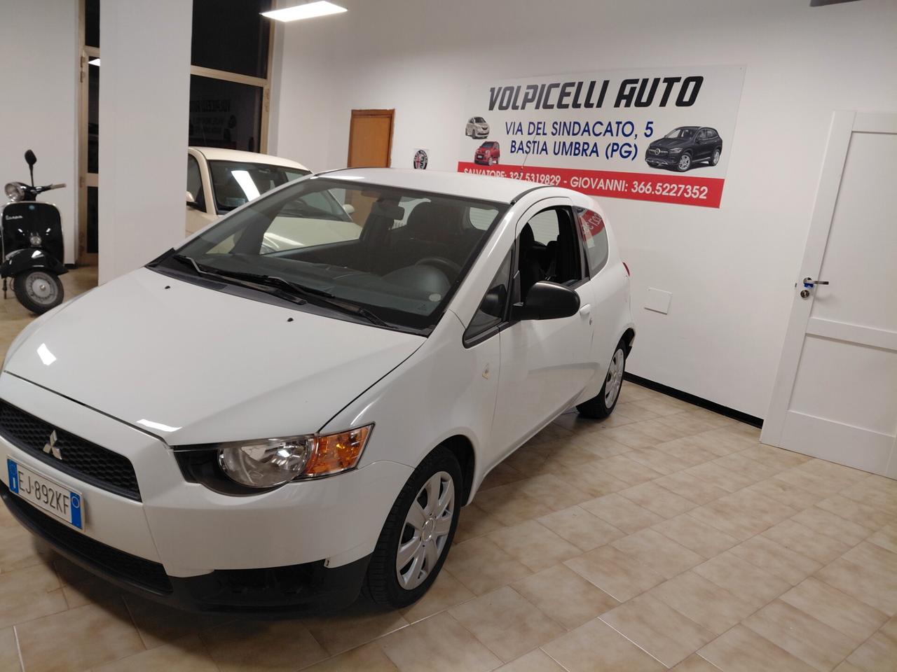 MITSUBISHI COLT ANNO 2011 BZ 1 1 ADATTA NEOPATENTATI KM 163 MILA