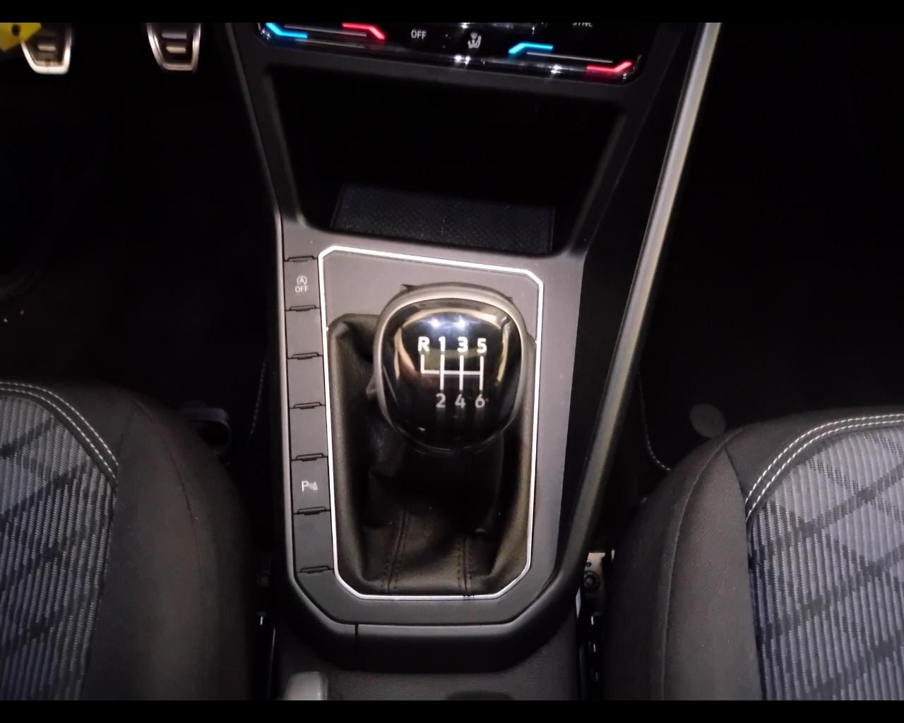 VOLKSWAGEN Taigo - Taigo 1.0 tsi R-Line 110cv