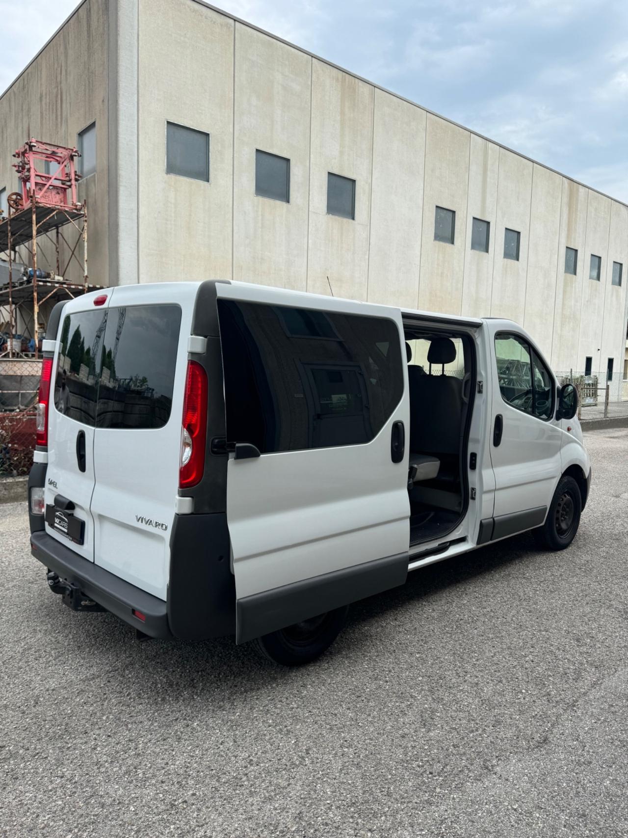 Opel Vivaro 29 2.0 CDTI PL-TN Combi 9 posti Fap