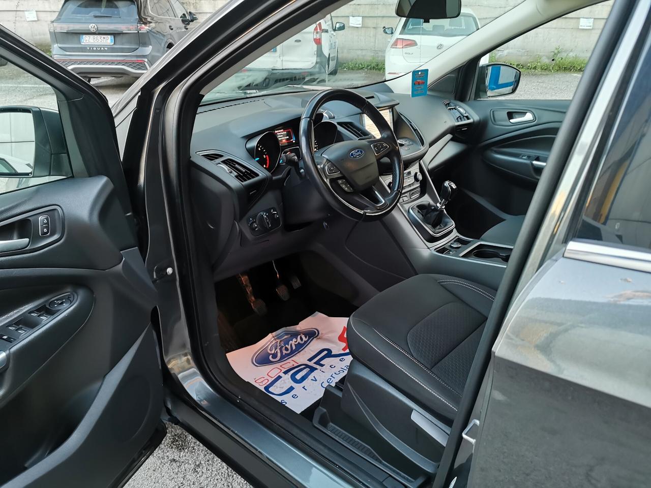 Ford Kuga 1.5 TDCI 120cv S&S 2WD Business