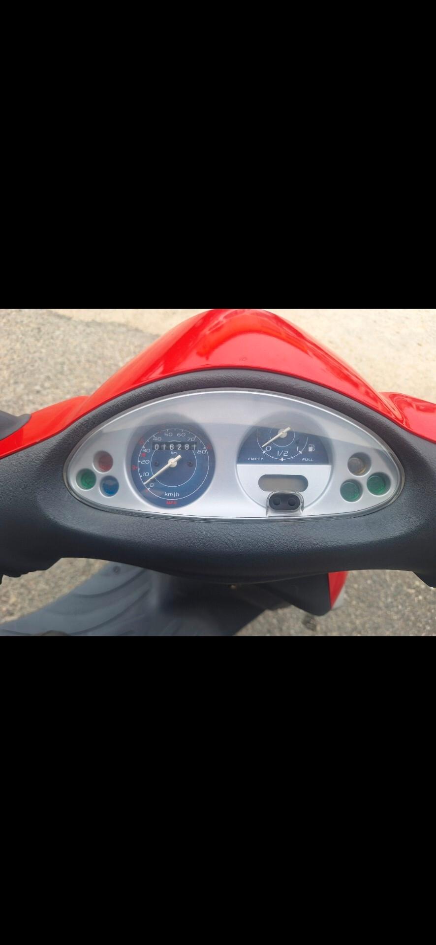 Piaggio Fly 50
