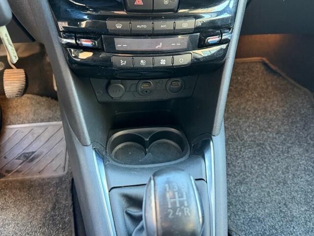 Peugeot 208 1.2 VTi 82 CV 5 porte Allure ok Neop a