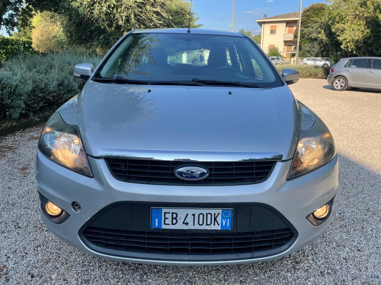 Ford Focus 1.6 TDCi titanum pronta al uso .€.2500