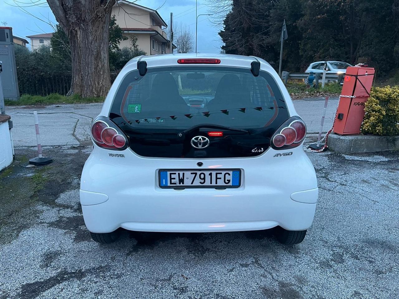 Toyota Aygo 1.0 12V VVT-i 5 porte Cool Soda Connect MMT