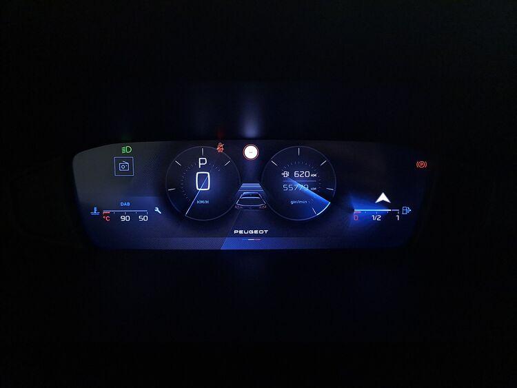 Peugeot 308 SW Allure EAT8 BR115599 1.5 Diesel 131CV