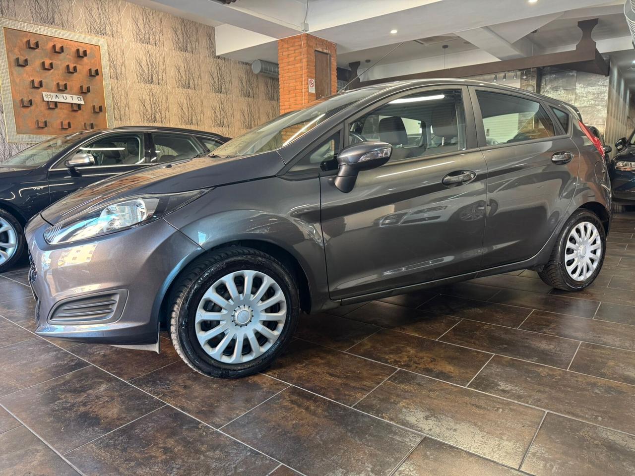 Ford Fiesta 1.5 TDCi 75CV 5 porte ST-Line