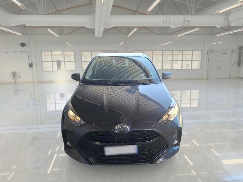 TOYOTA YARIS 1.0 ACTIVE MY21 5 PORTE BERLINA