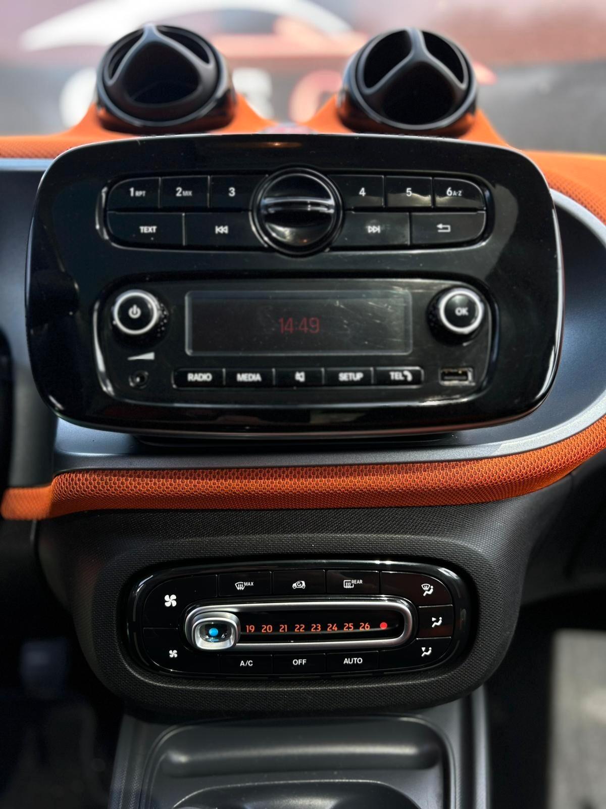 Smart ForTwo 1.0 benzina 71 CV Passion