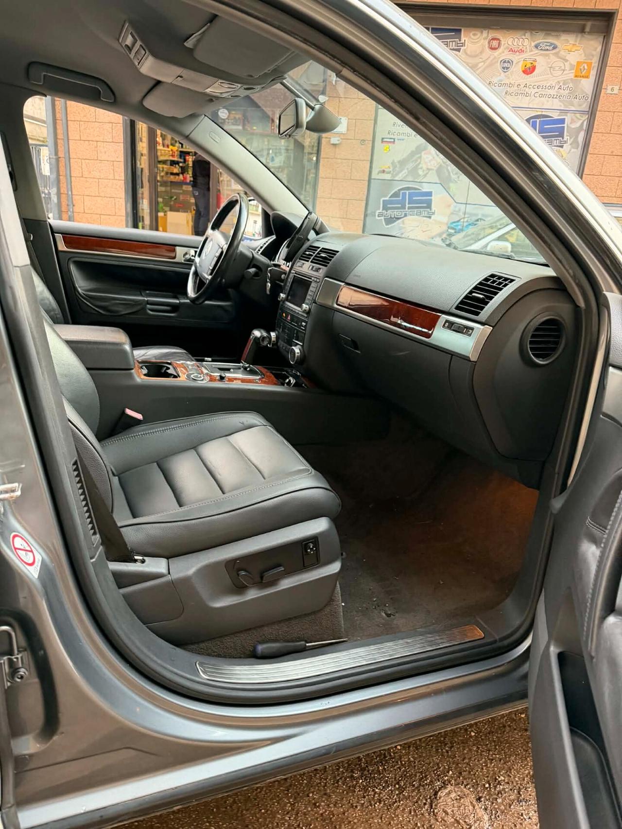 Volkswagen Touareg 5.0 V10 TDI tiptronic