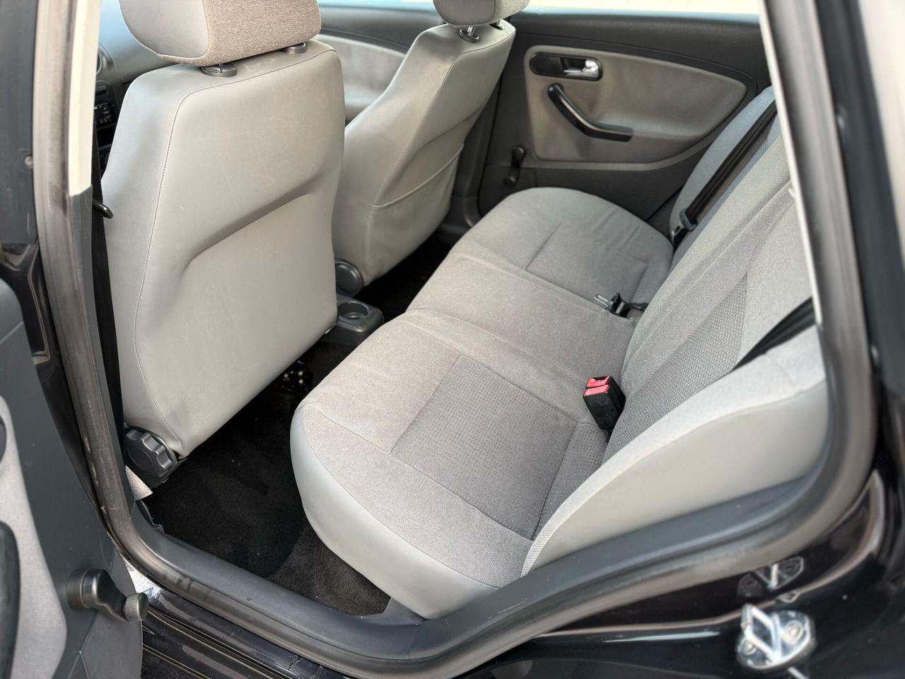 SEAT IBIZA 1.2 BENZ 2006 12 MESI DI GARANZIA
