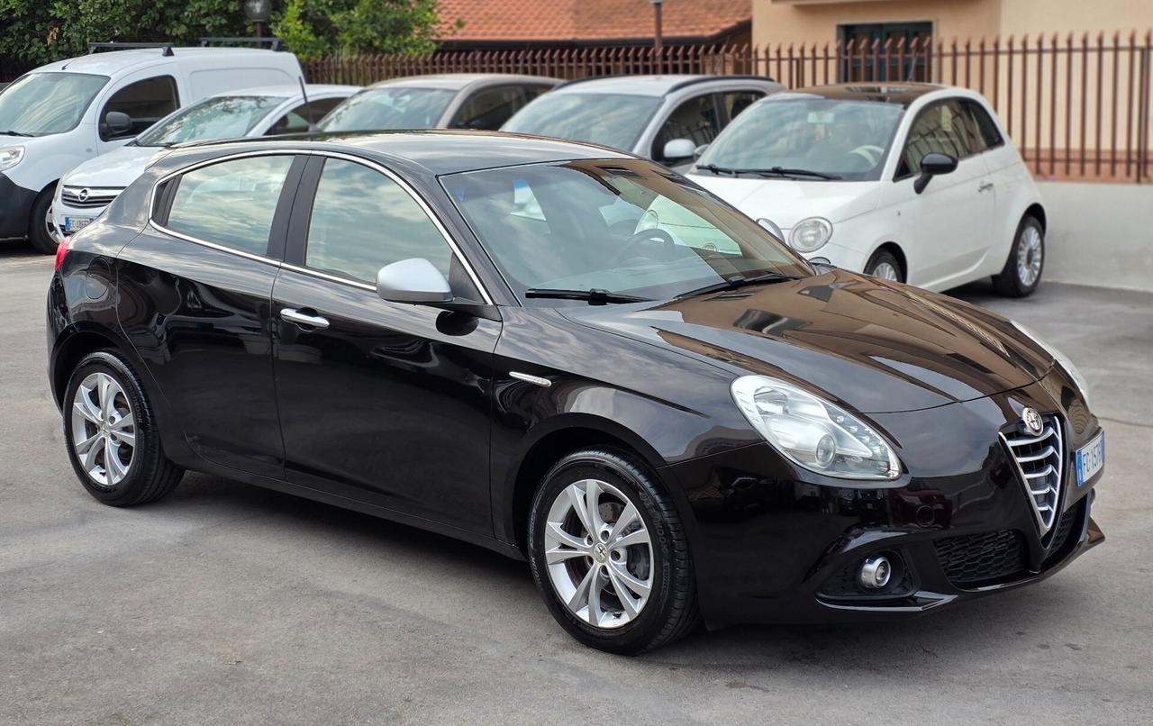 Alfa Romeo Giulietta 1.6 JTDm-2 105 CV Distinctive