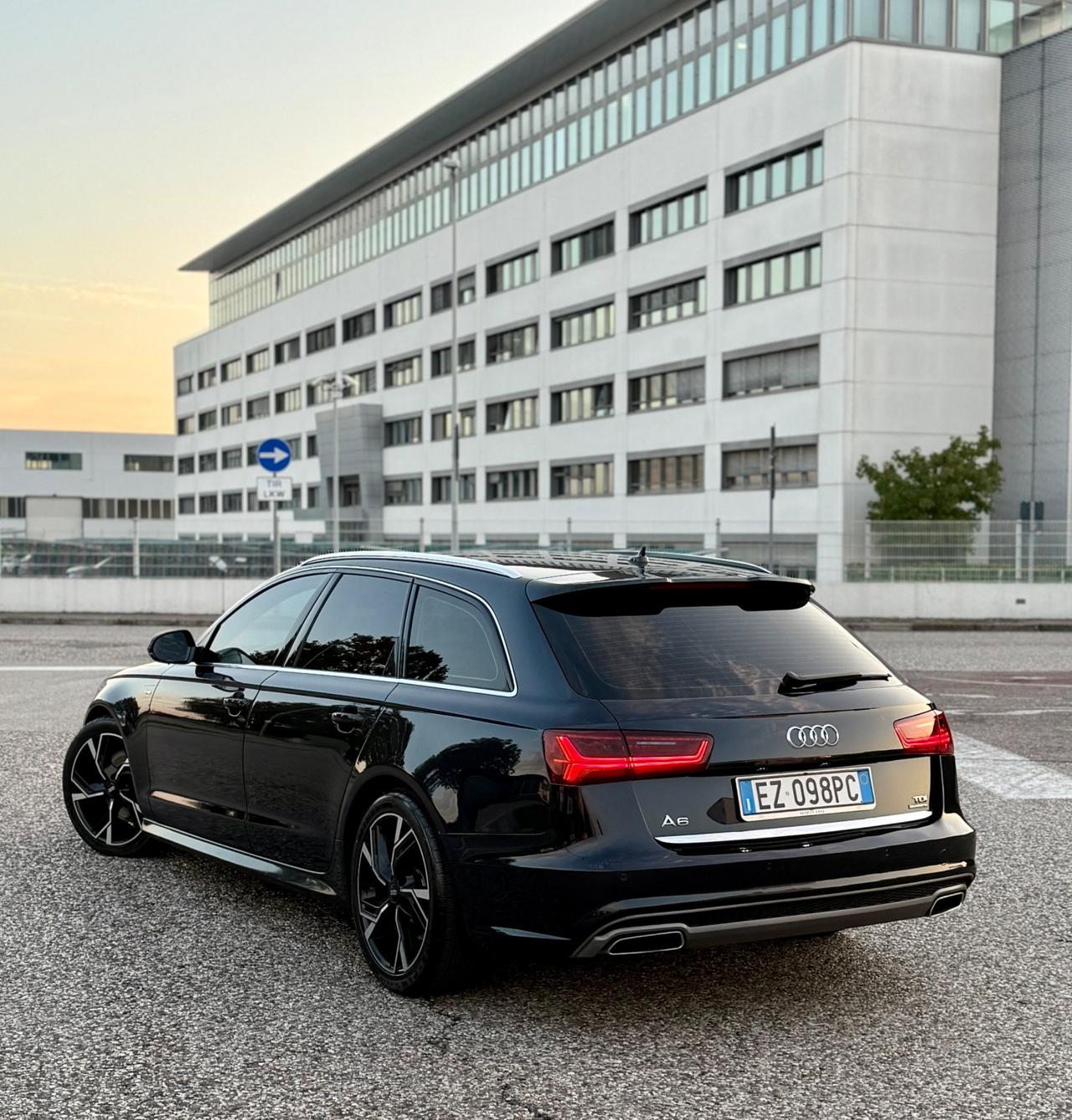 Audi A6 Avant 3.0 TDI 272 CV quattro S tronic Business Plus