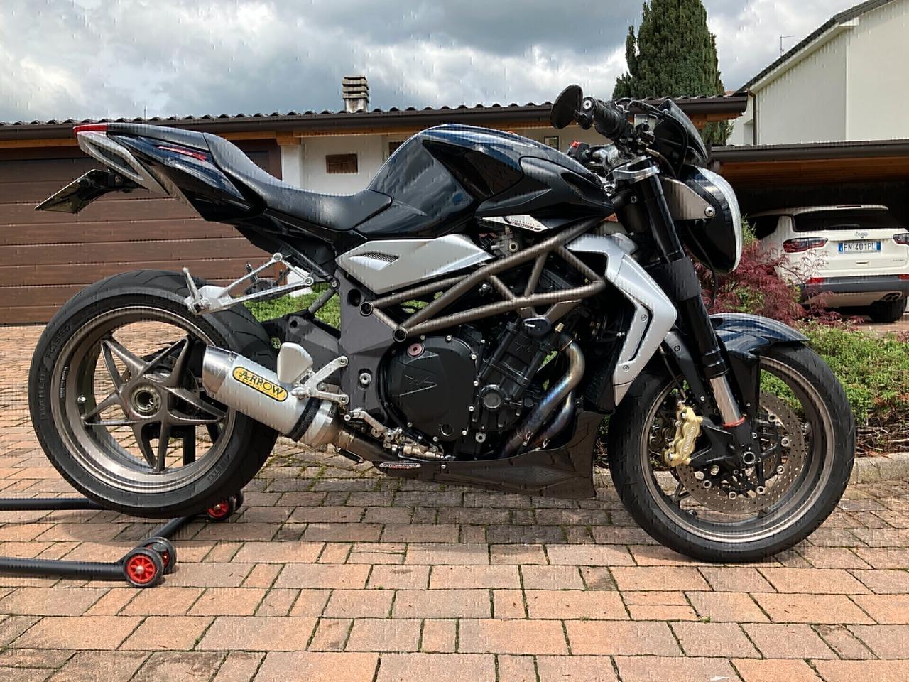 Mv Agusta Brutale 990 R