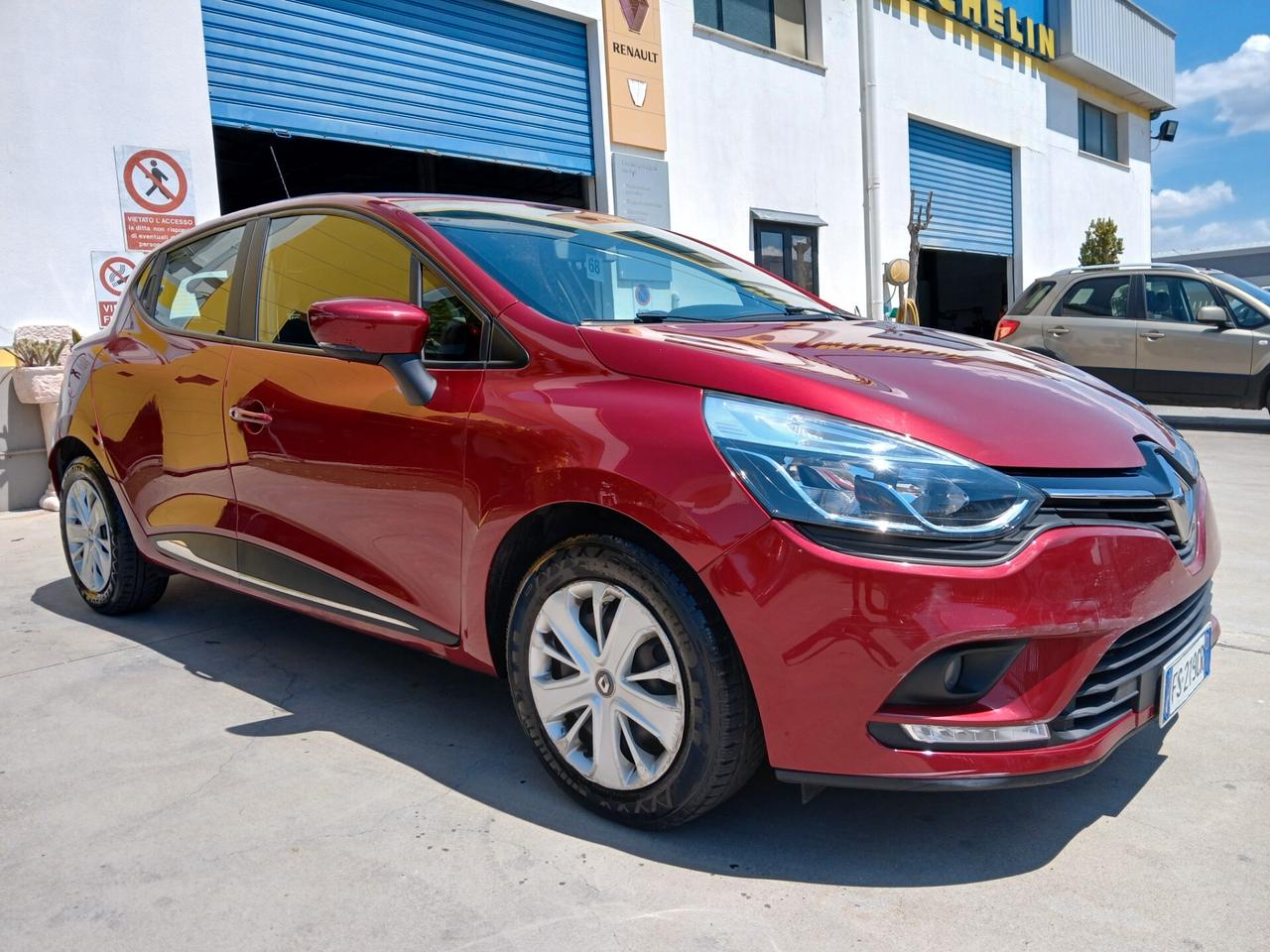RENAULT Clio Intens 1.200 16v 75cv Km108.000