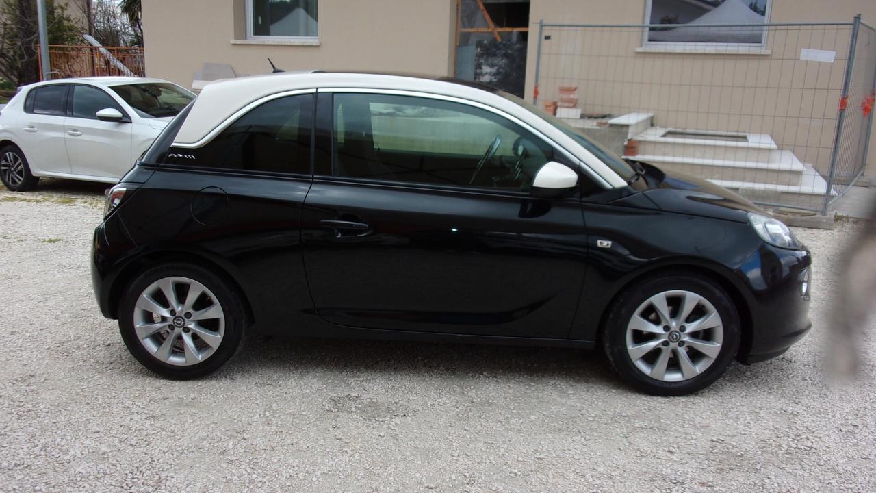 Opel Adam 1.4 87 CV GPL Tech Slam