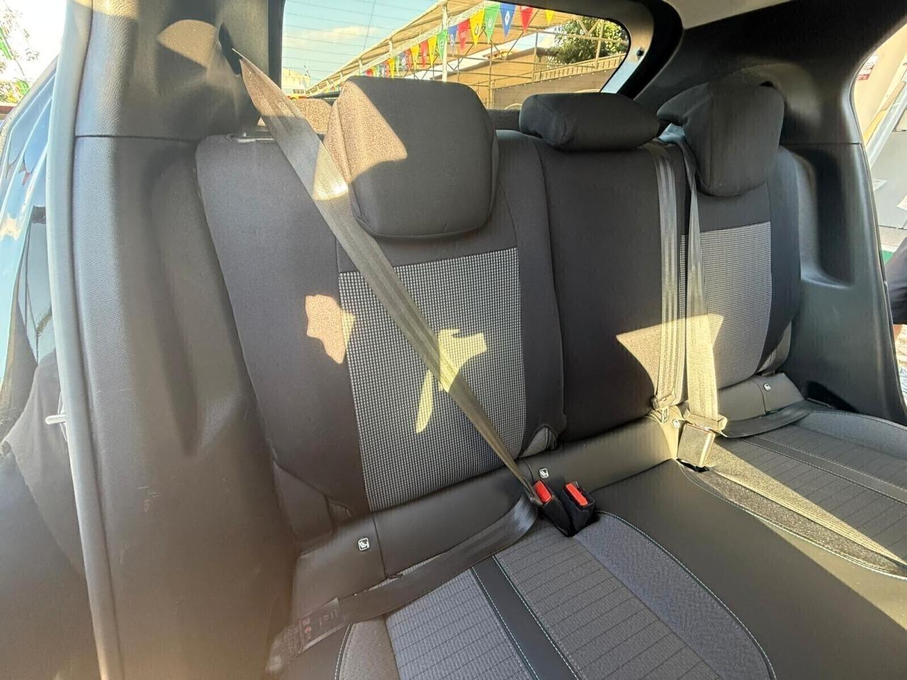 Peugeot 2008 PureTech 155 S&S EAT8 GT