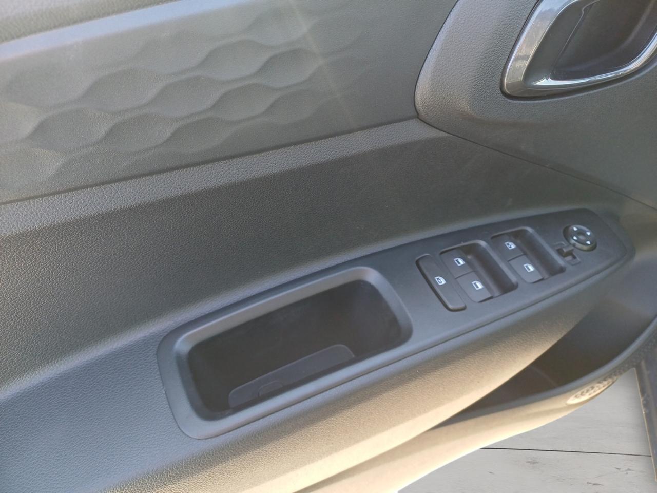 HYUNDAI i10 3ª serie - i10 1.0 MPI Connectline