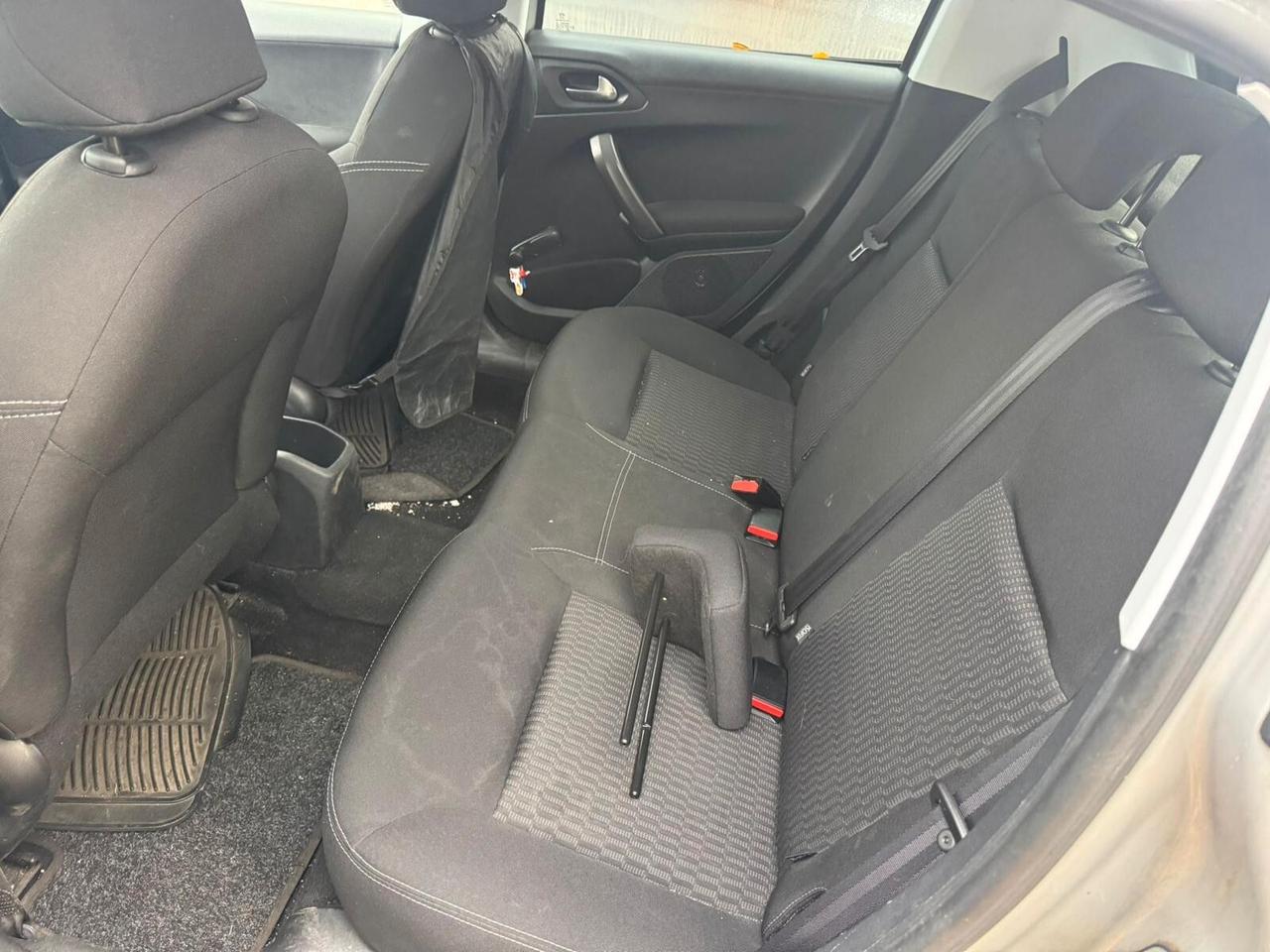 Peugeot 208 BlueHDi 75 5 porte Allure