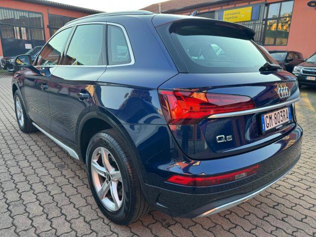 AUDI Q5 45 TFSI quattro MHEV S tronic Business Advanced