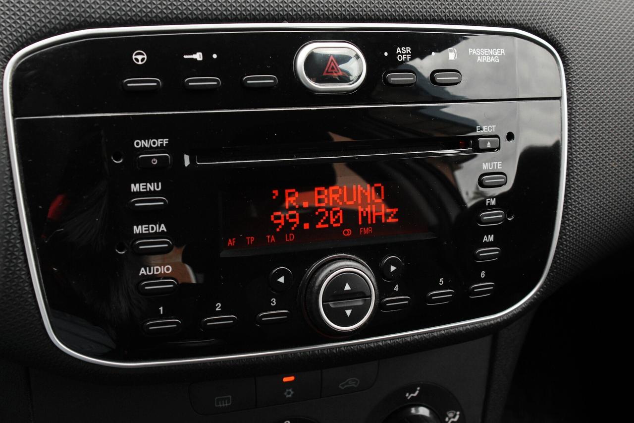 Fiat Punto 1.4 8V 5 porte Easypower Street