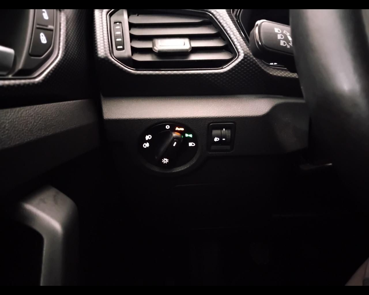 VOLKSWAGEN T-Cross 2019 - T-Cross 1.0 tsi Sport 95cv