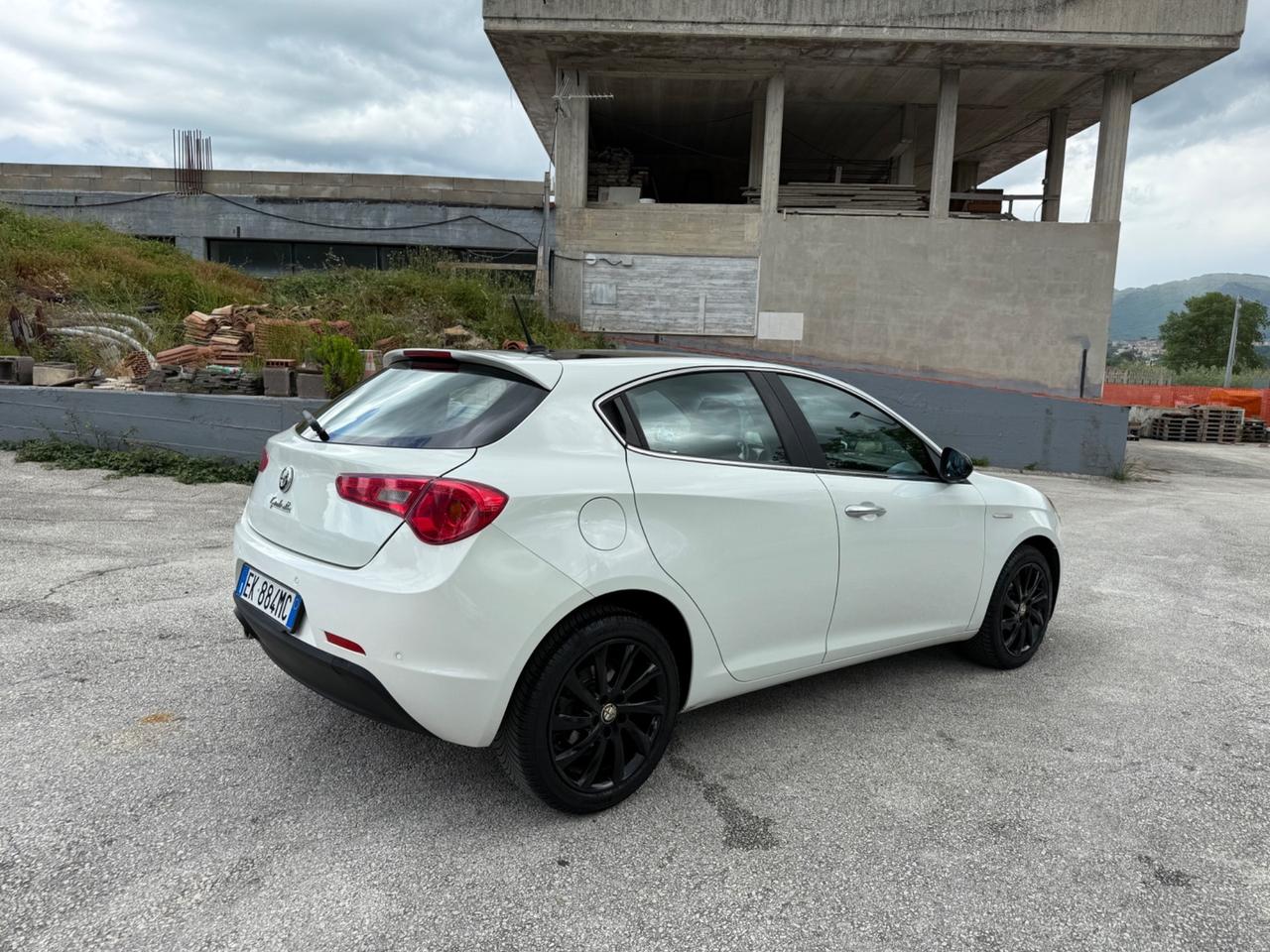 Alfa Romeo Giulietta 1.6 JTDm-2 105 CV Distinctive
