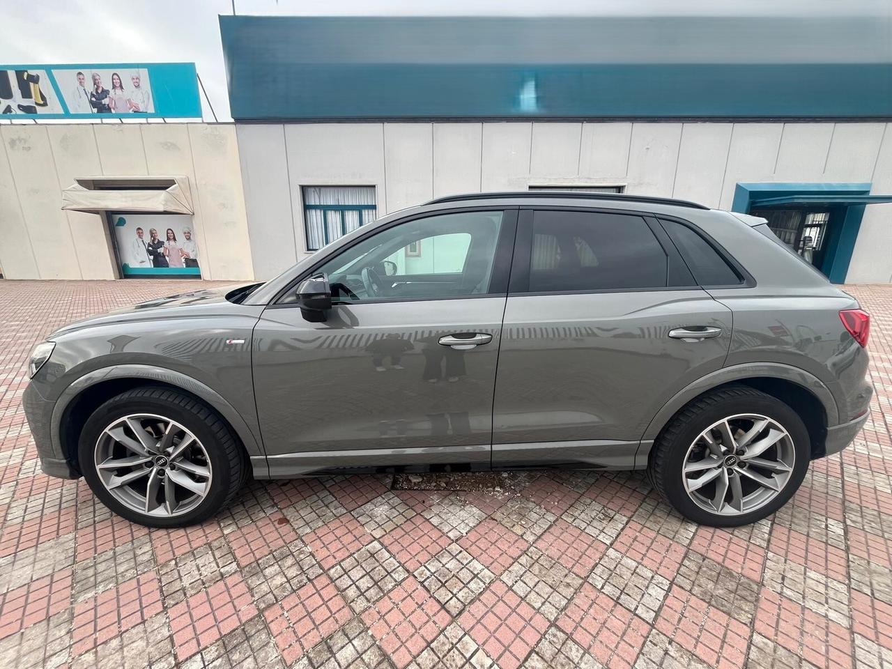 Audi Q3 40 TDI quattro S tronic line edition