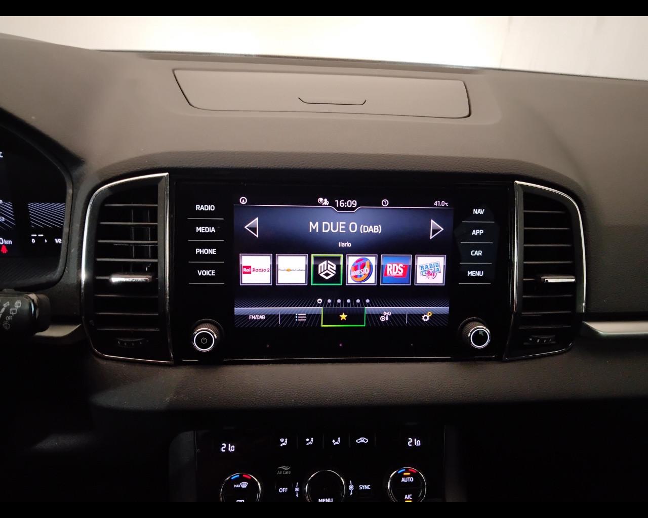 SKODA Karoq 2022 - Karoq 2.0 tdi evo Executive 115cv dsg