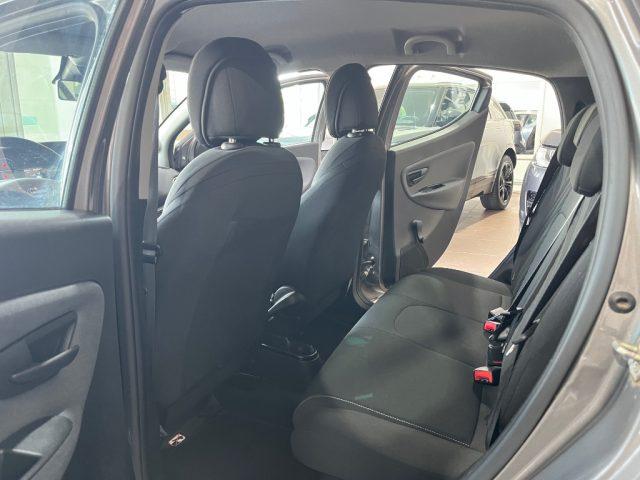 LANCIA Ypsilon 1.0 Hybrid Gold 35000km