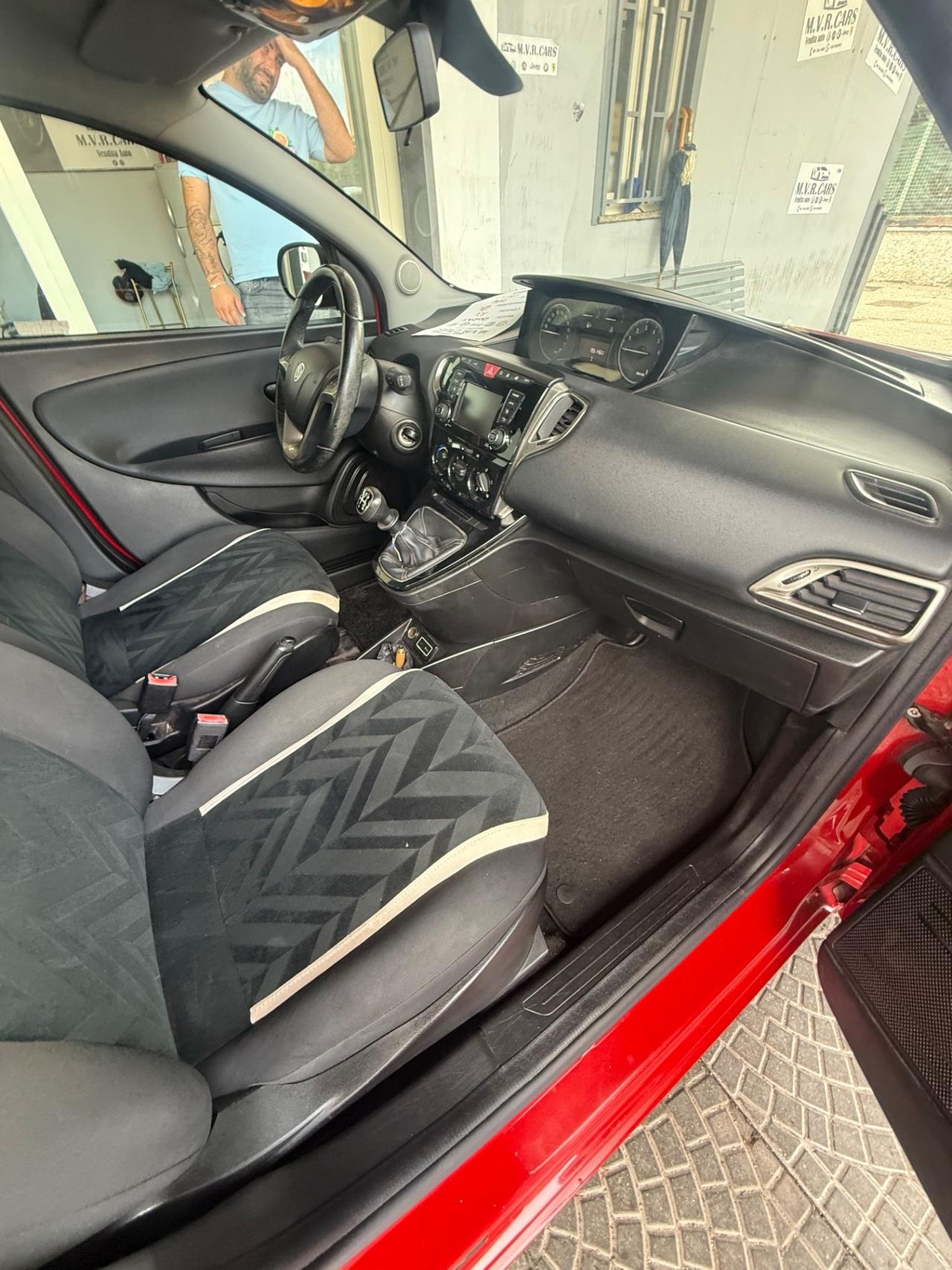 Lancia Ypsilon 1.2 69 CV 5 porte GPL Ecochic Mya
