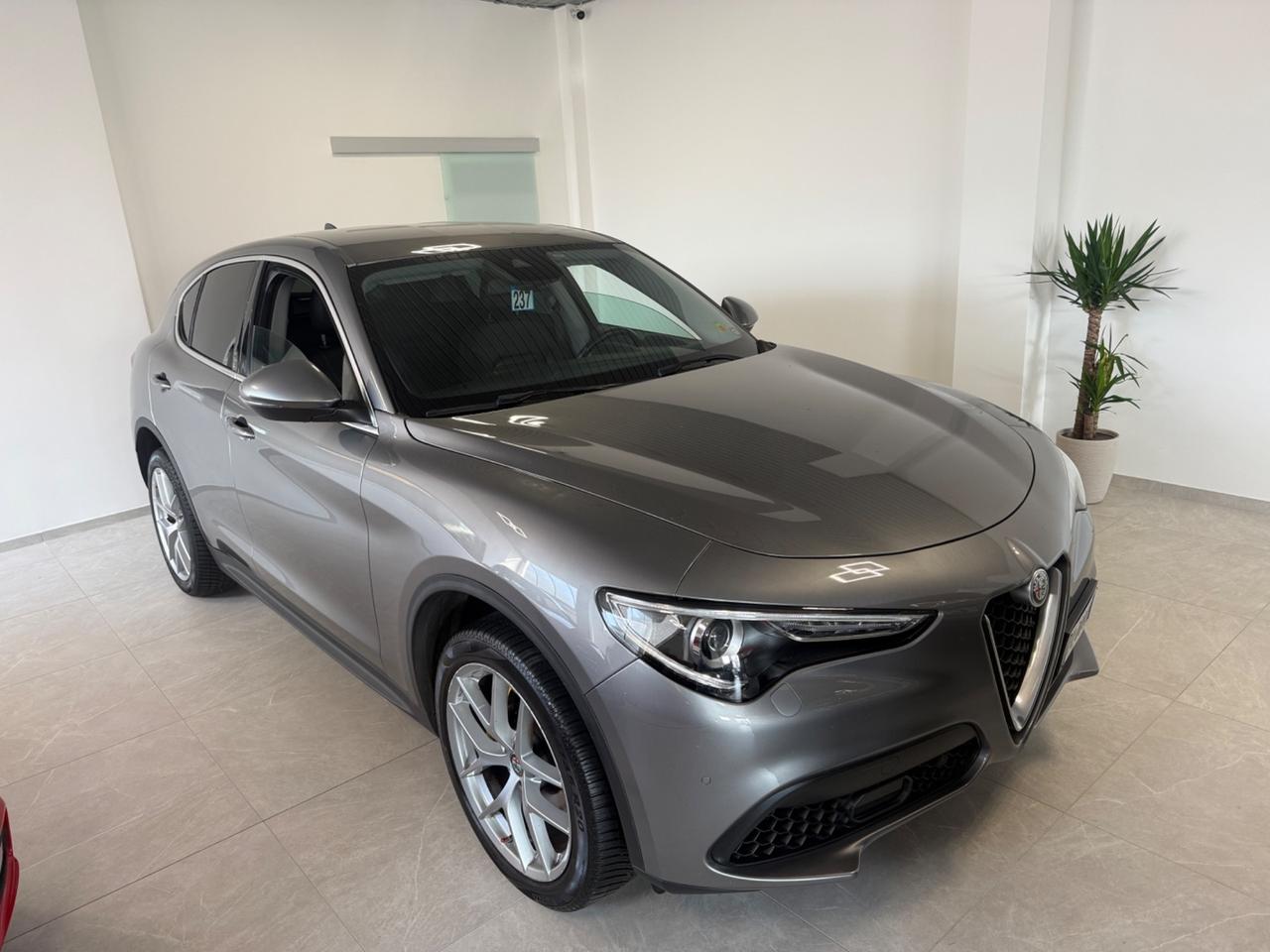 Alfa Romeo Stelvio 2.0 Turbo 280 CV AT8 Q4 Executive