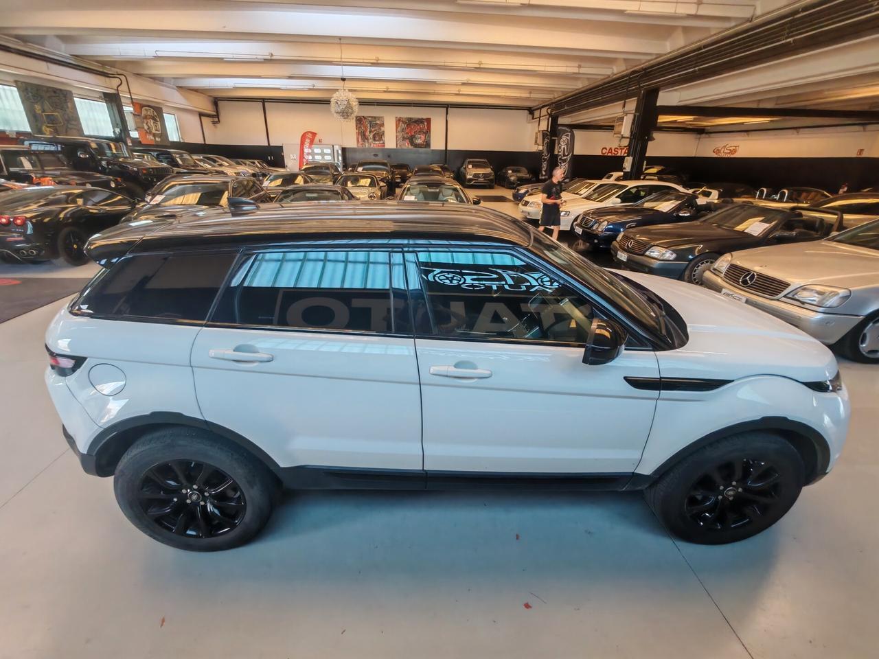 Land Rover Evoque 2.0 150 CV 5p. SE Dynamic