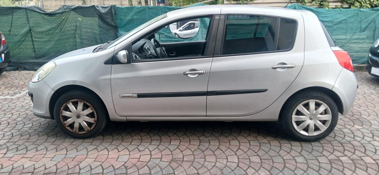 Renault Clio 1200 gpl