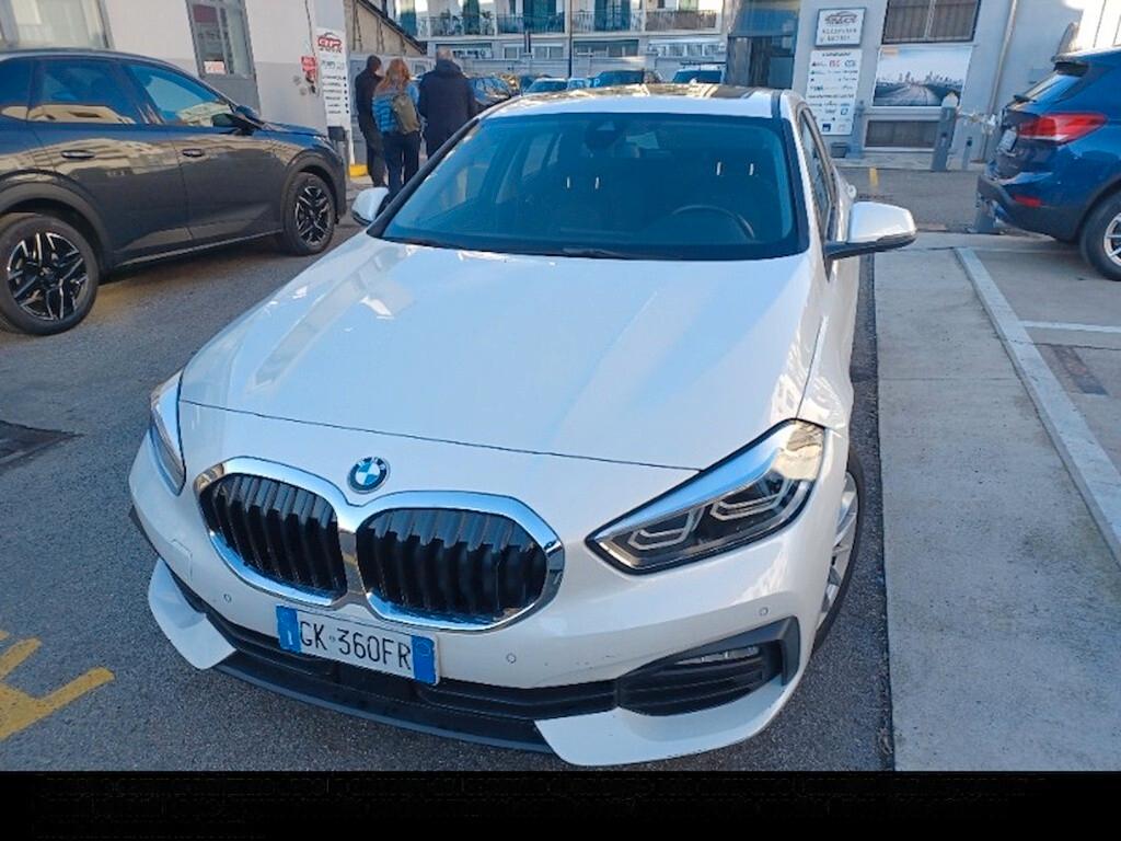BMW 118D 150CV STEPTRONIC BUSINESS ADVANTAGE ( FARI LED - BMW DIGITAL COCKPIT - TETTO PANORAMICO APR. - NAVI - MIRROR - PDC - CERCHI 17 )